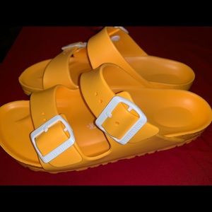 Colored Birkenstock’s